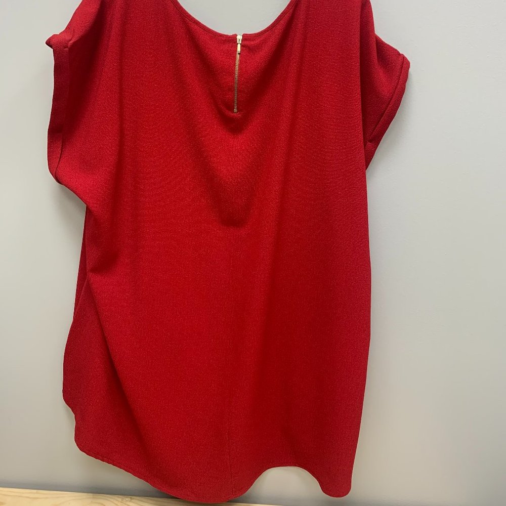 Roz & Ali - Picture 3 of 3